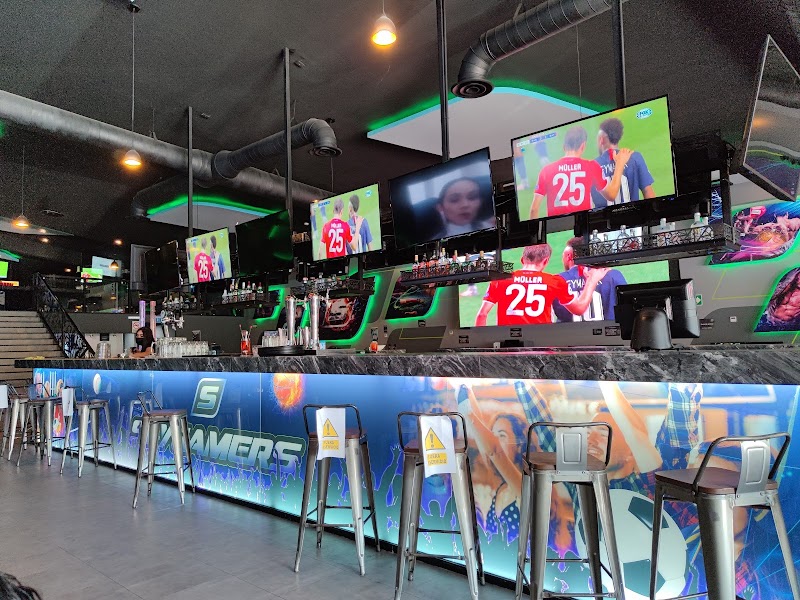 SkyGamers Sports Bar