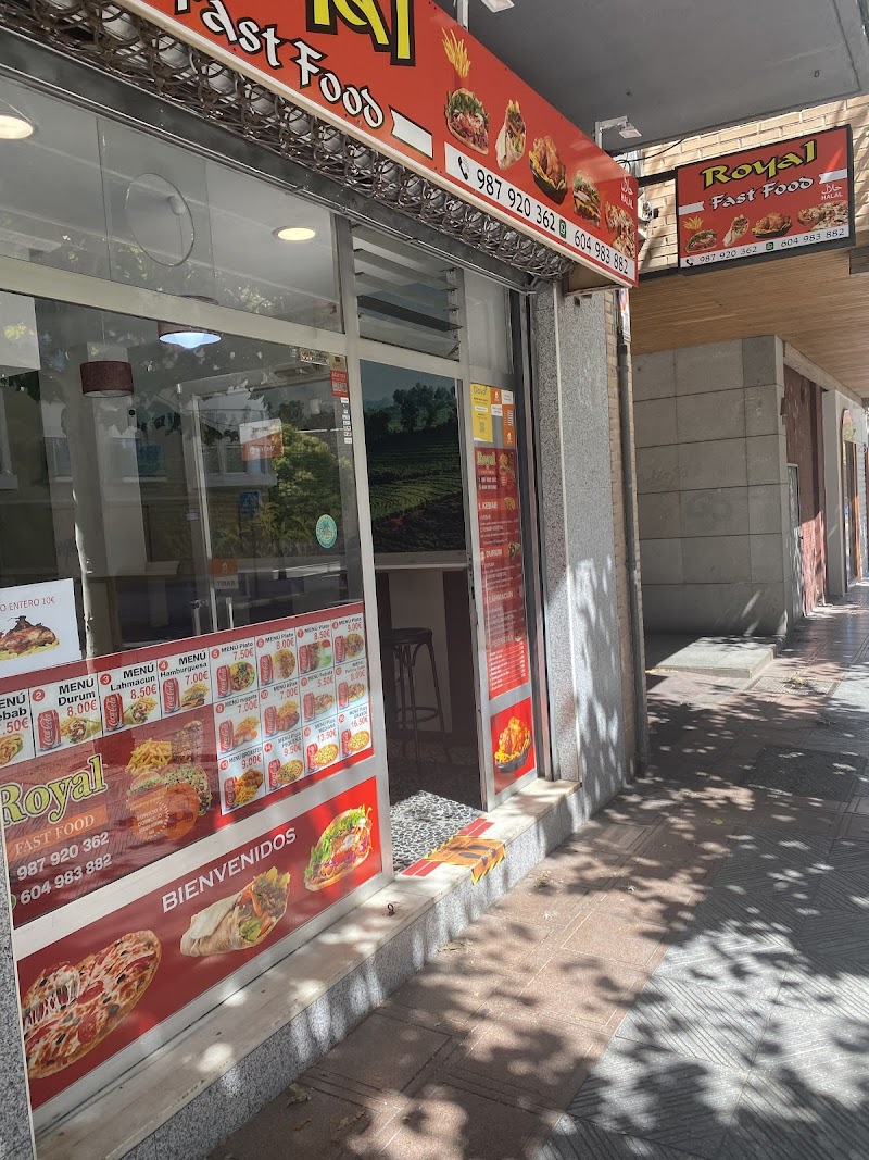 Royal fast food