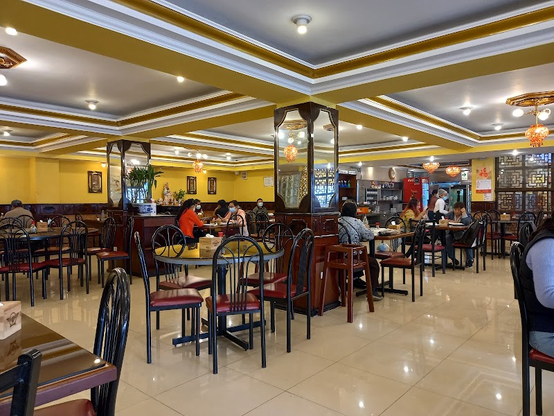 Wa Lok Salon Familiar