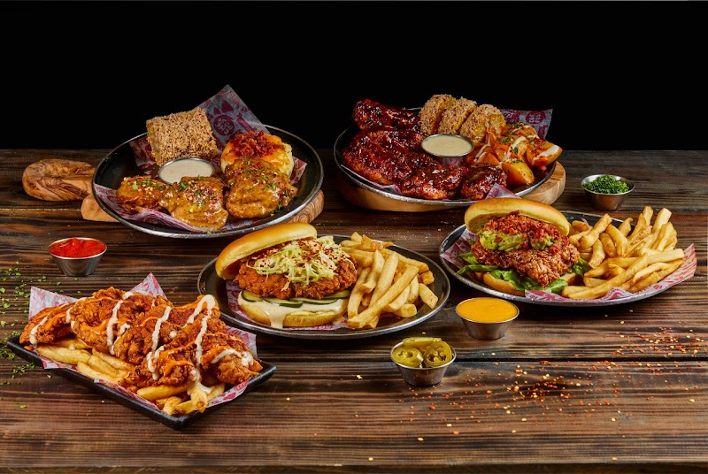 Las Alitas Paseo La Fe