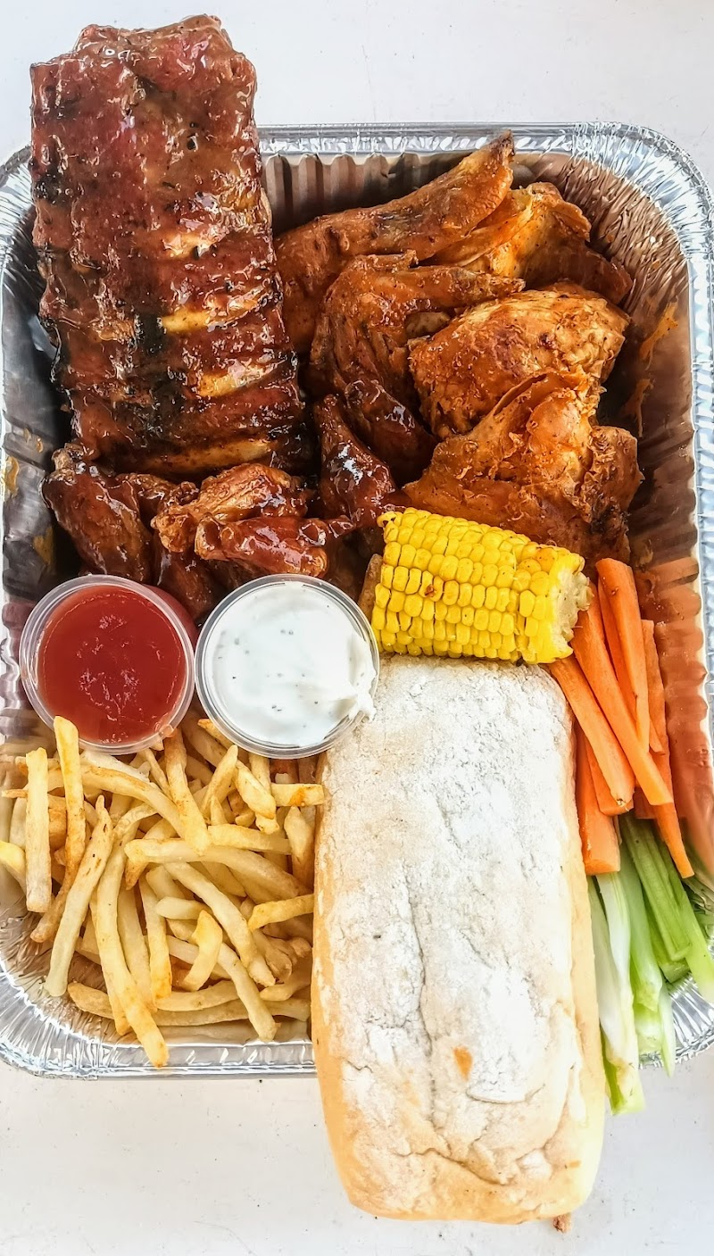 HAY WEEEY! Costillas, Alitas y Pollo Asado