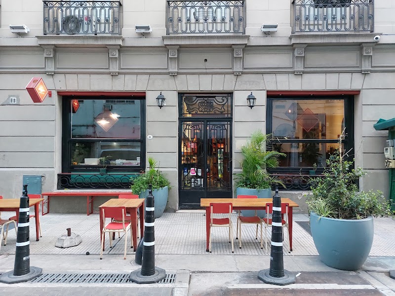 Saigón Noodle Bar