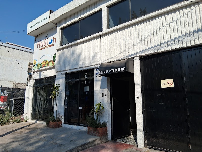 Huwon