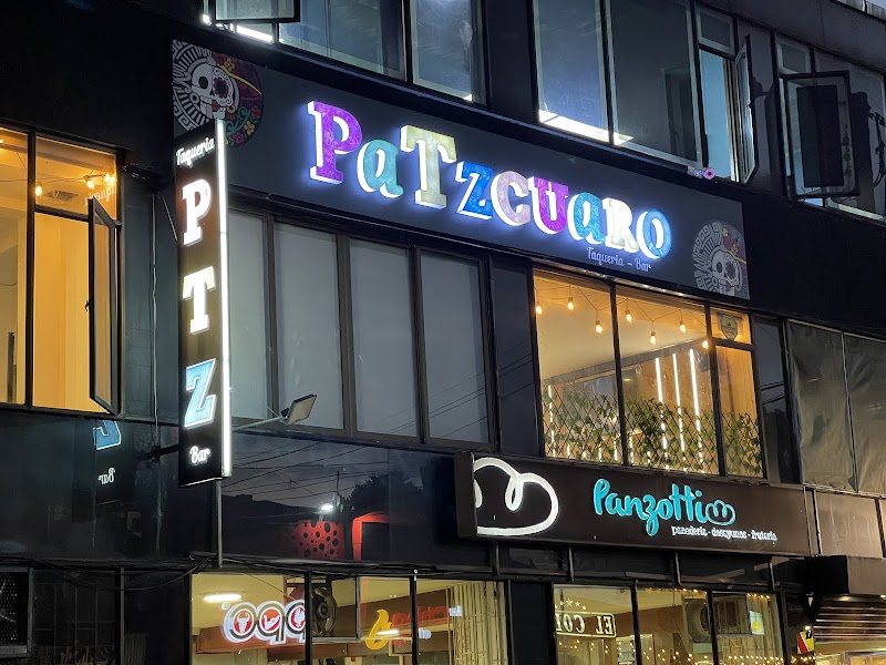 Patzcuaro Restaurante Mexicano - Gastrobar - Comida mexicana