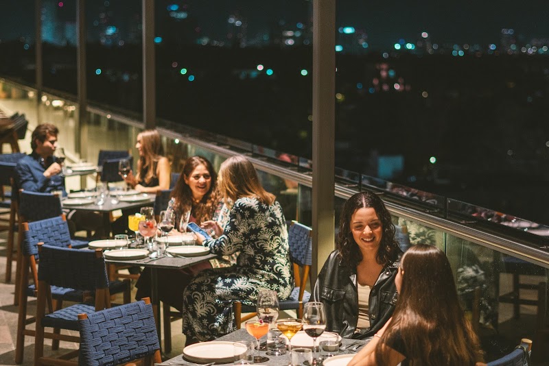 Querida Luna Restaurant