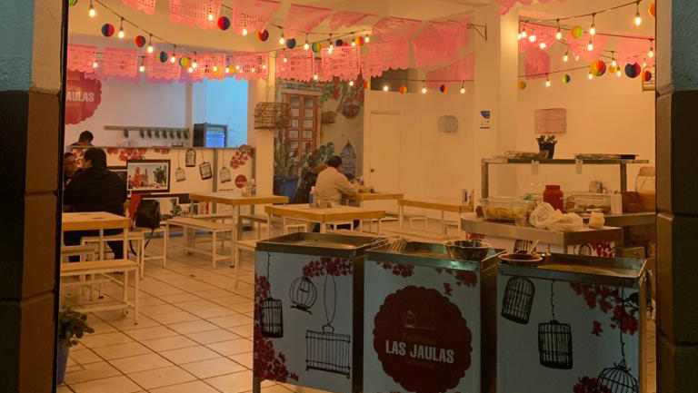 Enchiladas Las Jaulas Barrio Arriba