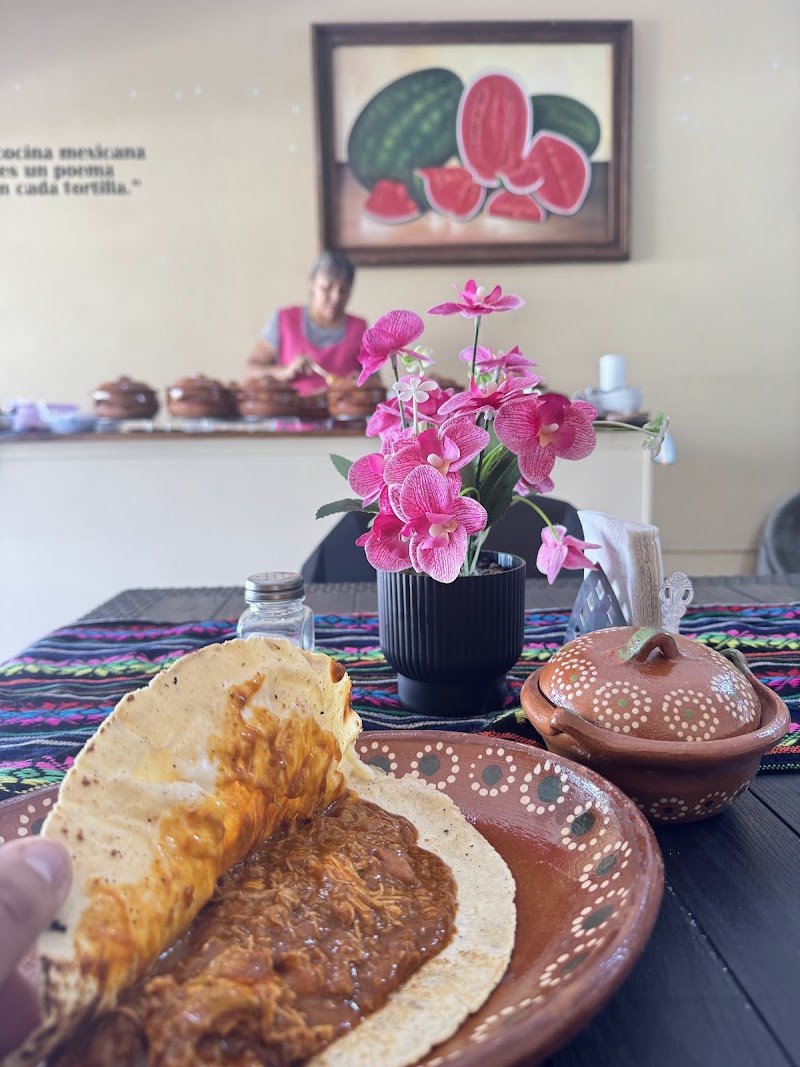 La Tradicional Comida Mexicana