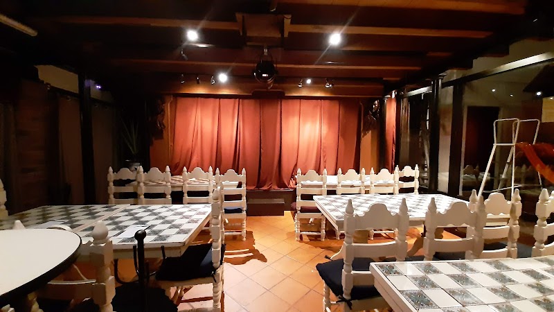 Los Azulejos