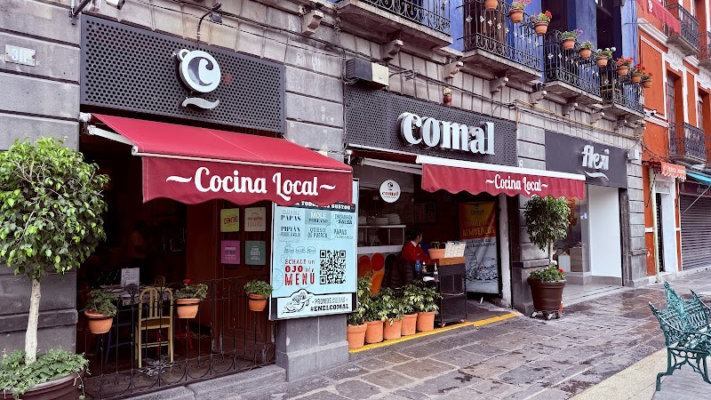 Comal