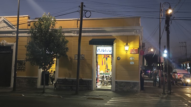 El Balcón