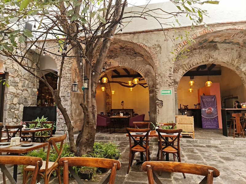Santóua Gastrobar
