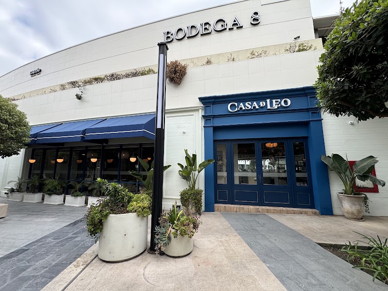 Casa de Leo Restaurant