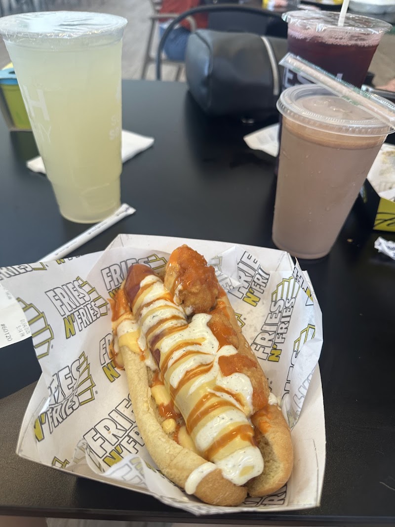 FRIES N' FRIES - Galerías Monterrey