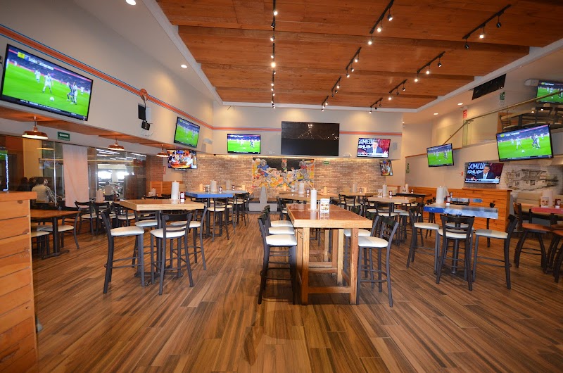 Hooters Puebla