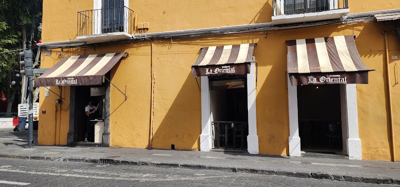 Taquería La Oriental