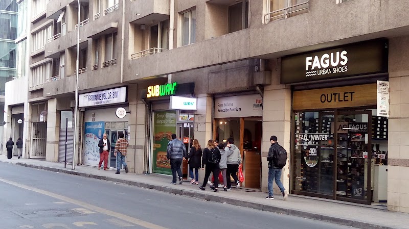 Subway Amunategui - Huérfanos