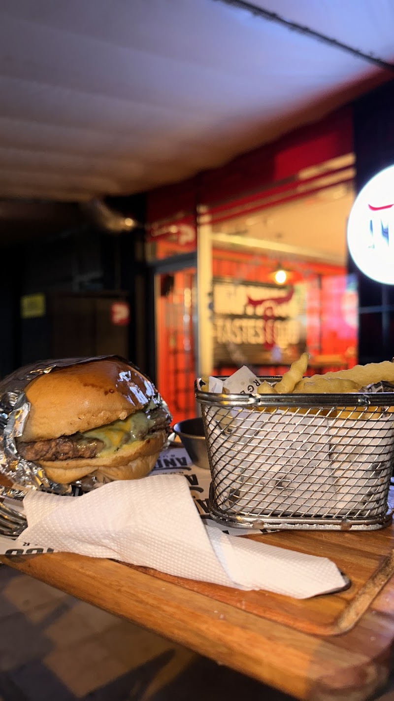 Angus Burger