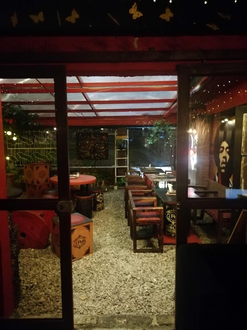 El Patio Hamburguesa Artesanal