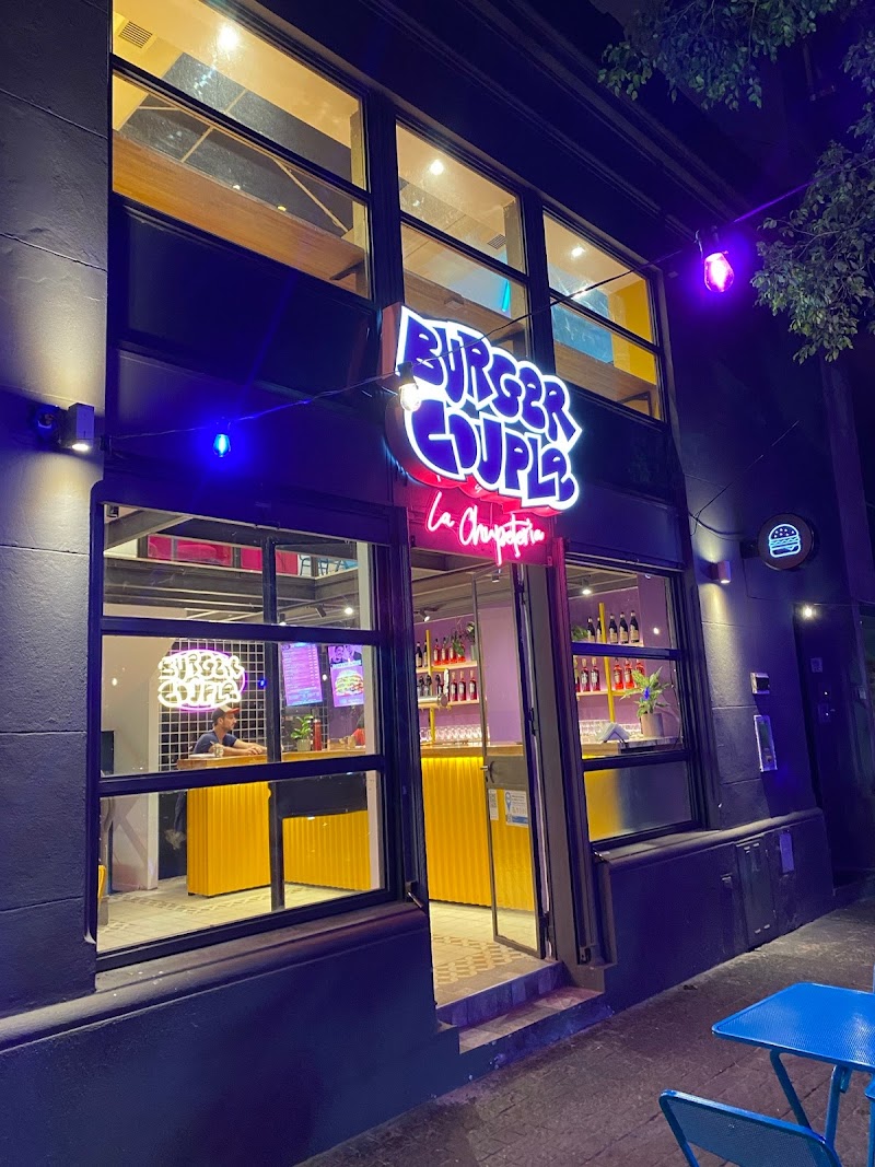 Burger Couple - La chupeteria