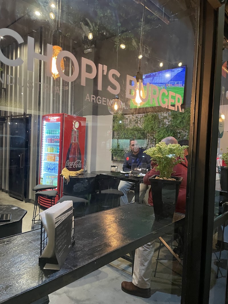 Chopi’s burger