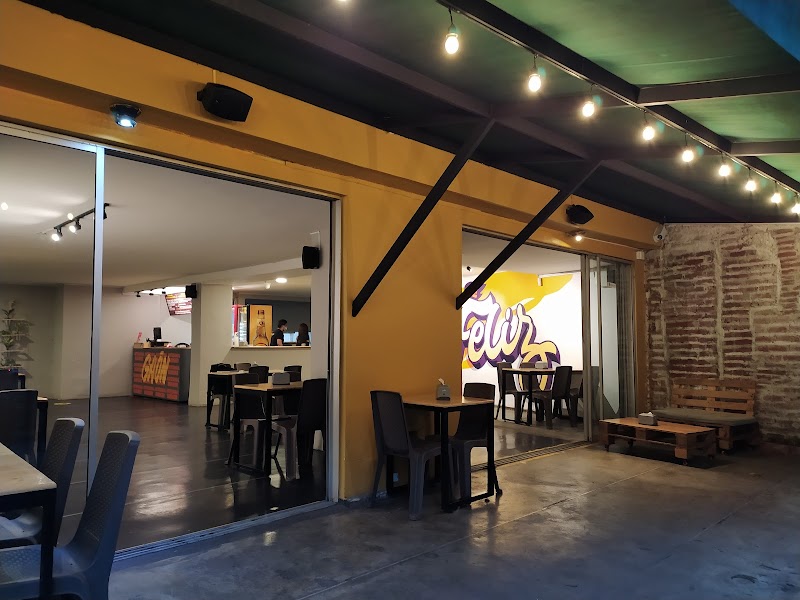 Gaón Artesanal Burger - Parque del Triangulo