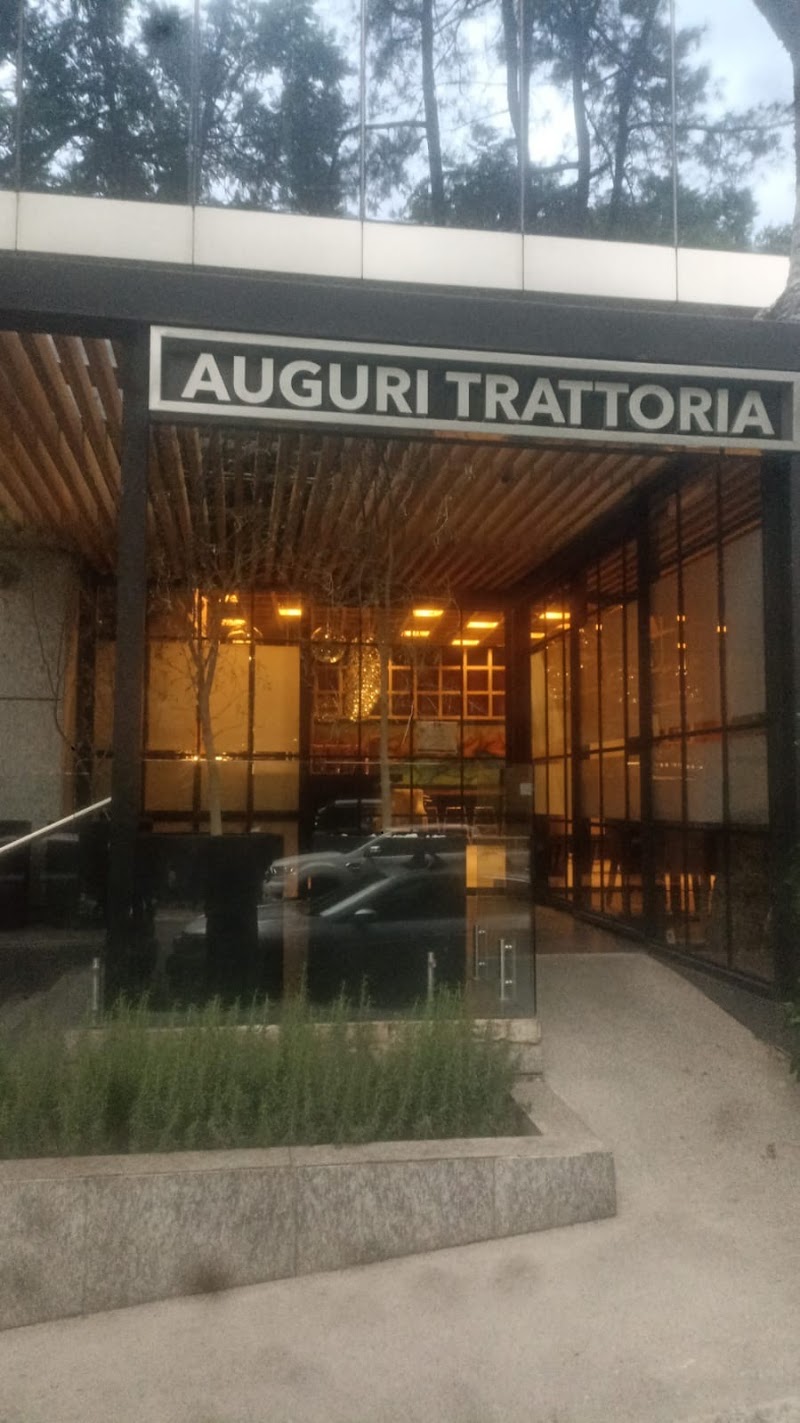 Auguri Kosher Trattoria KMD