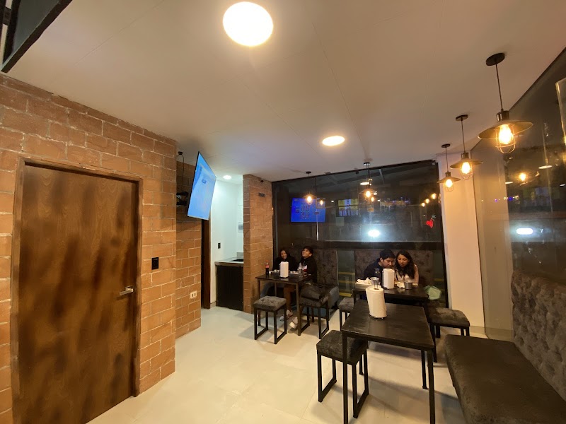 Garage Burger
