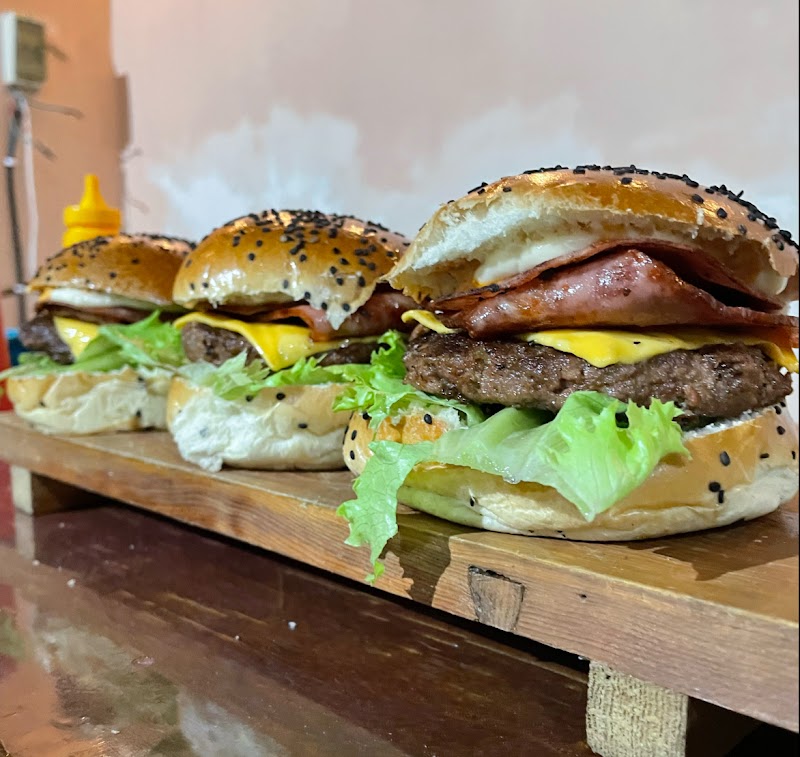 Hot Burger MID