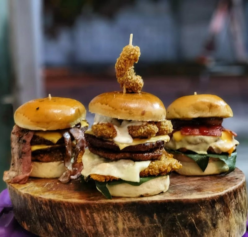 Mr.4:20 Best Munchies Food