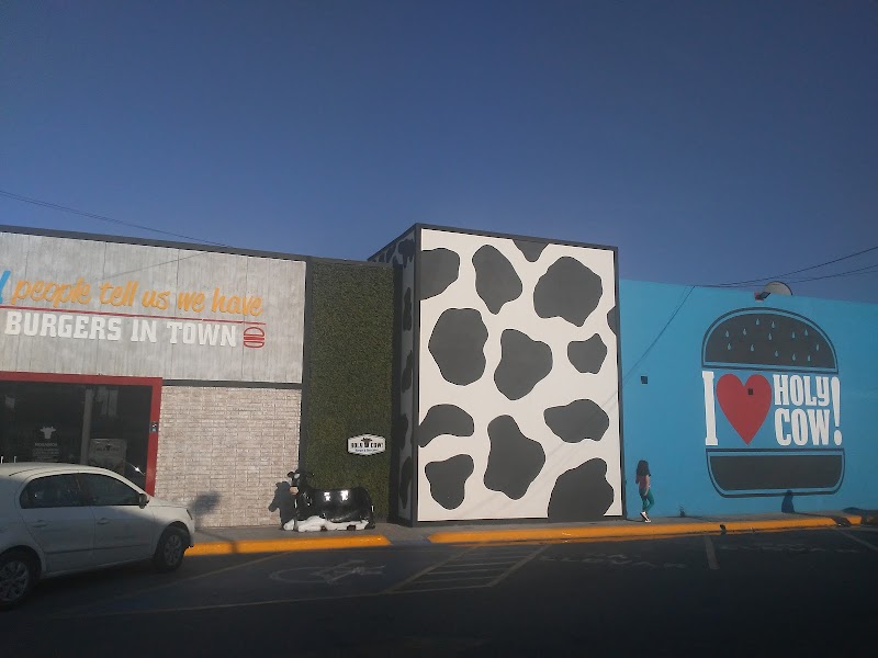Holy Cow! Burger & Beer Joint - Linda Vista