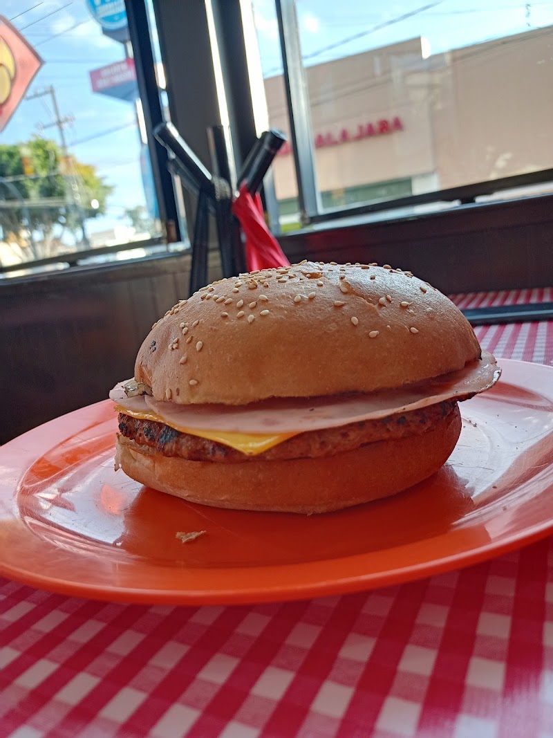 Hamburguesas Búfalo San Manuel