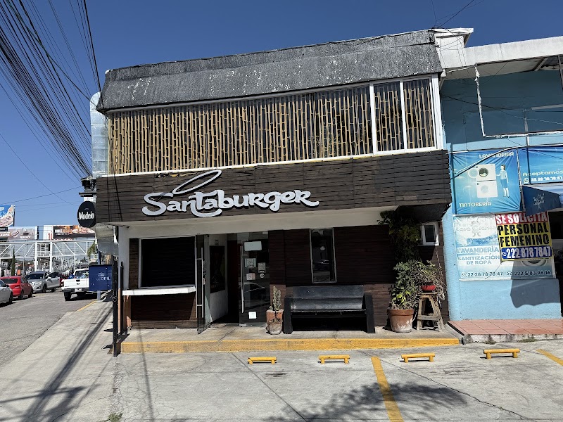 Santa Burger Puebla