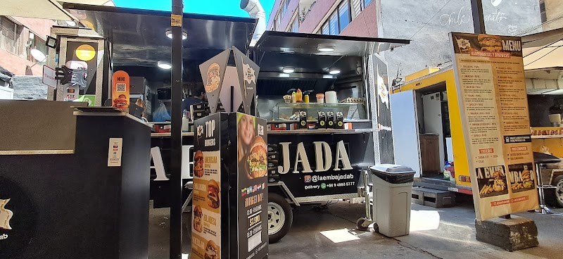 La Embajada Burger