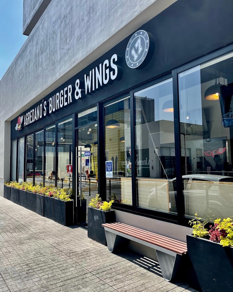Agredano's Burger & Wings