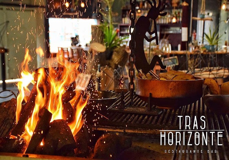 TRAS / HORIZONTE by kokopelli