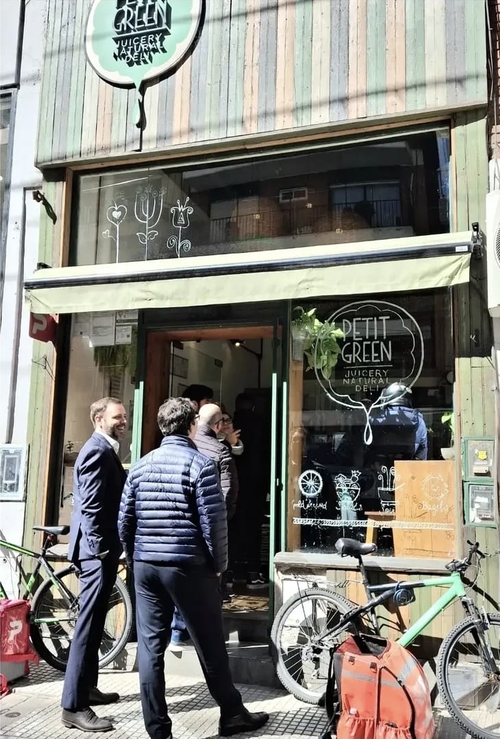 Petit Green Juicery - Natural Deli