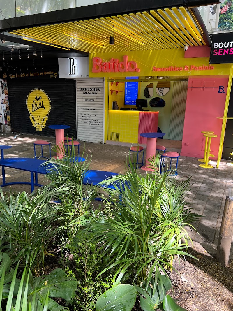 Batido Smoothies & Paninis - Laureles