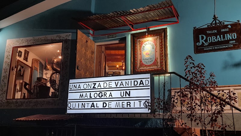 Los Padmitos Vegetarian and vegan Food
