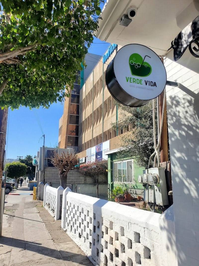 Verde Vida DELI Pio Pico