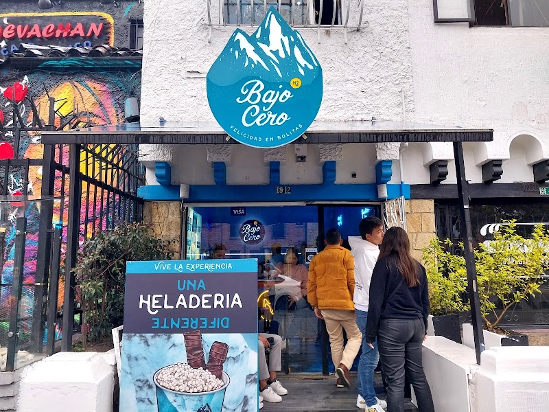 Bajo cero Heladeria en bolitas Chapinero