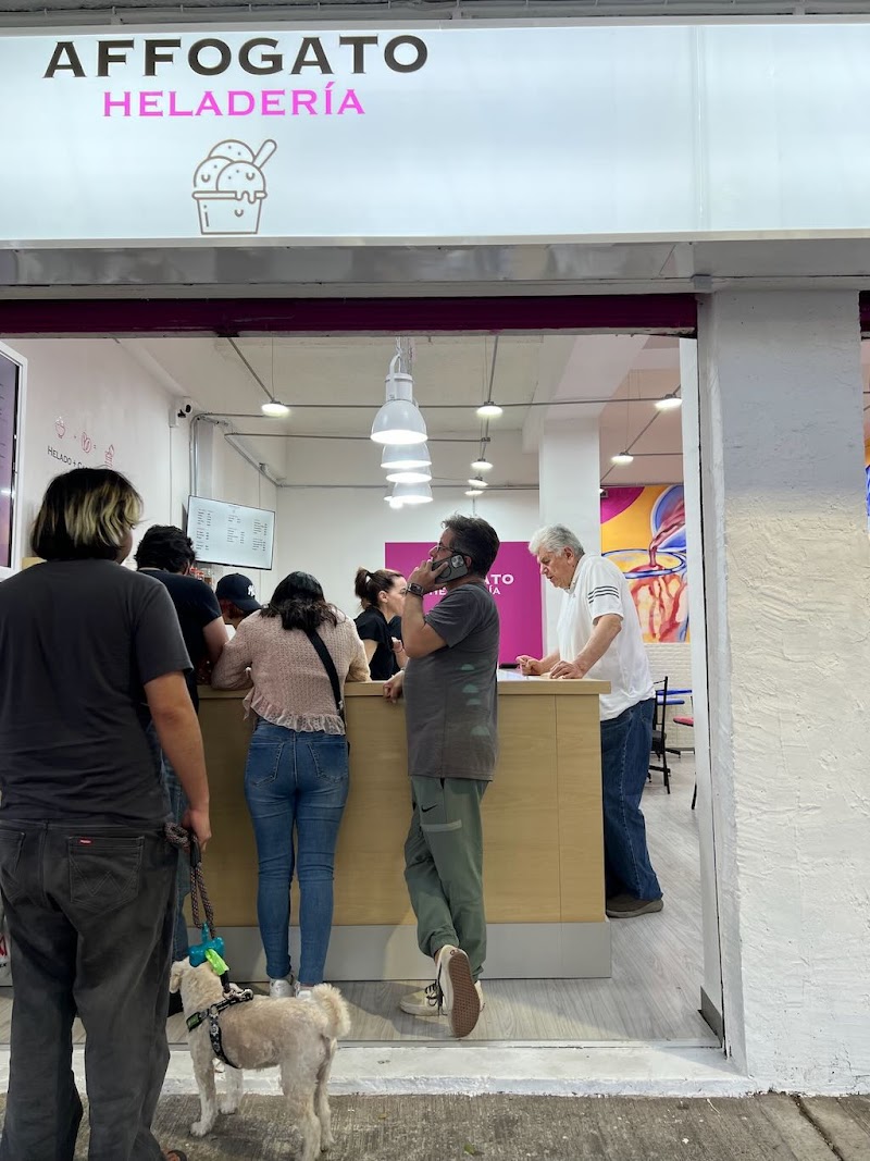 Affogato Heladería: Helados, nieves, paletas, malteadas, affogatos