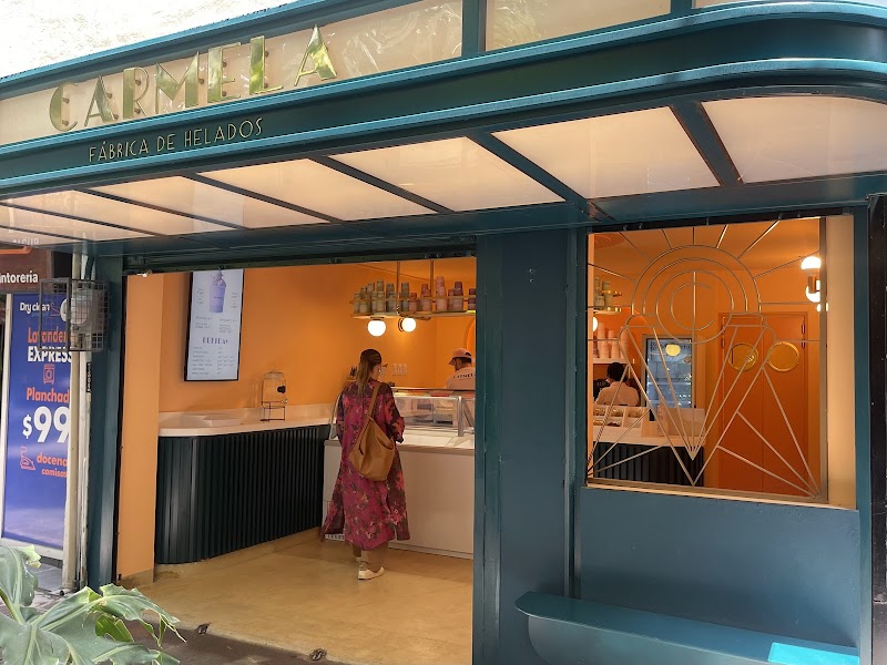 Carmela Helados y Café