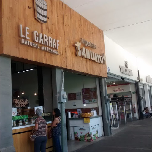 Le Garraf Centro