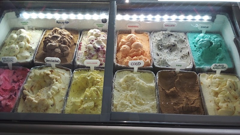 Heladeria Yom Yom El Bosque