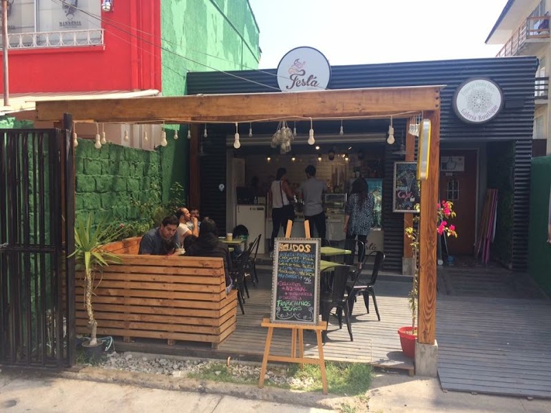 Festa Gelatería y Café