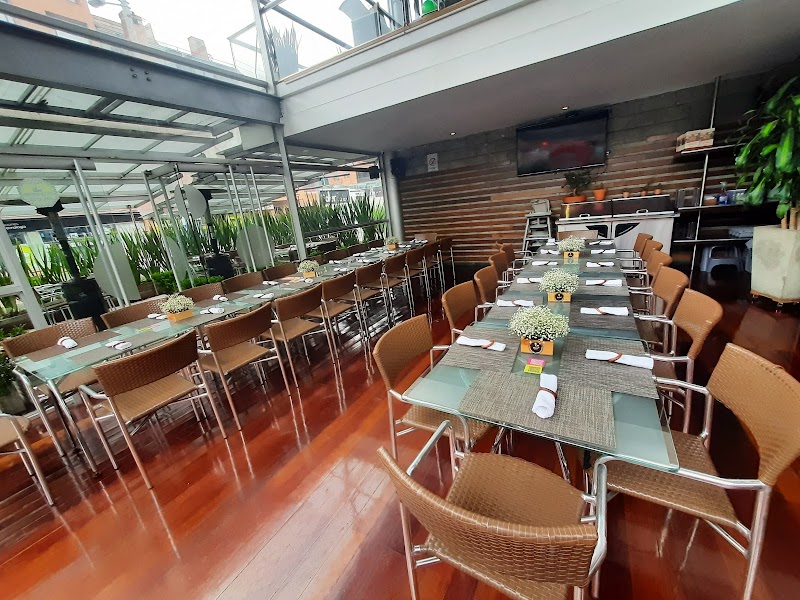 Karen's Pizza Bogota