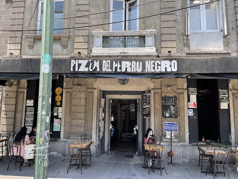 Pizza del Perro Negro