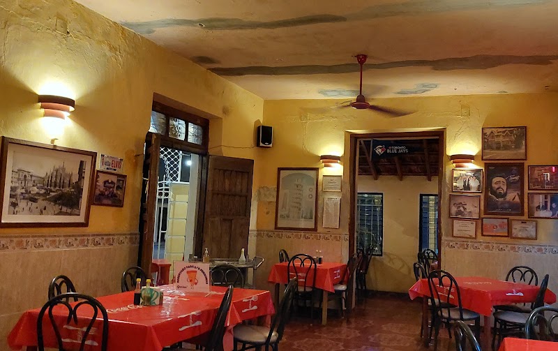 Alejandro's Pizzas