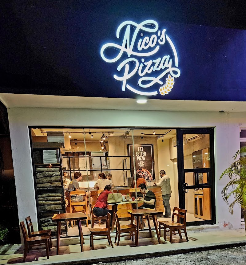 Nico's Pizza