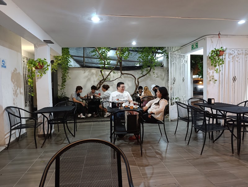Pizzería Chonita Francisco de montejo